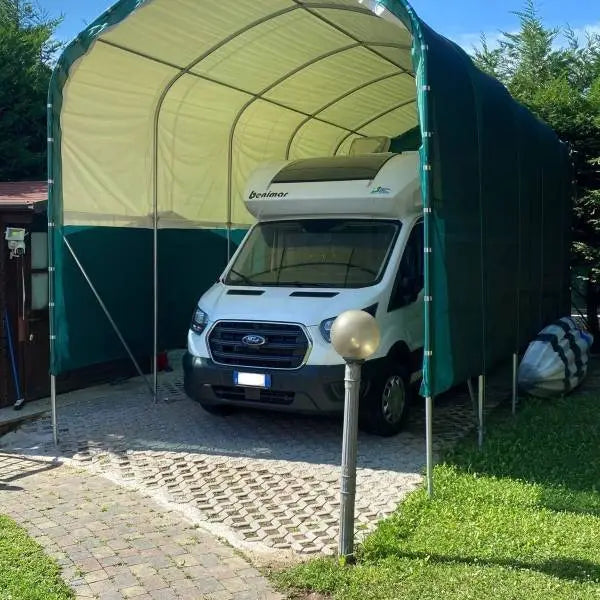 Tettoia Copri Camper auto moto in acciaio e PVC – Protezione professionale