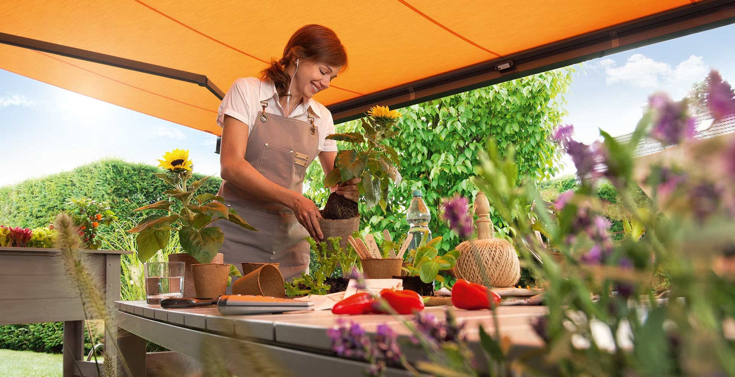Busca Cuneo Awnings | Awnings with Drop-Down Arms in the Province of Cuneo