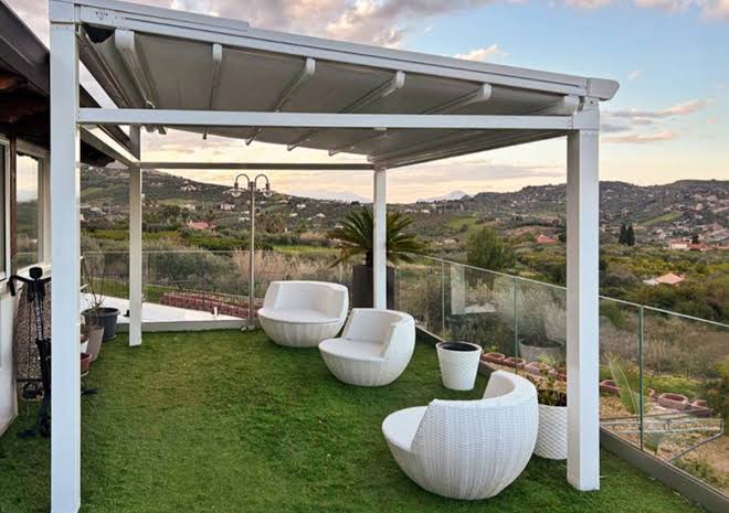 Busca Cuneo Awnings | Awnings with Drop-Down Arms in the Province of Cuneo