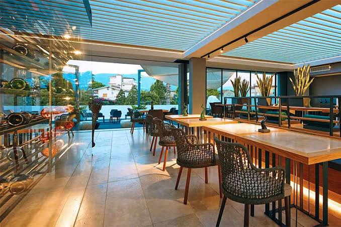 Pergole Bioclimatiche Langhe Roero | Coperture Design Cantine Ville Alba