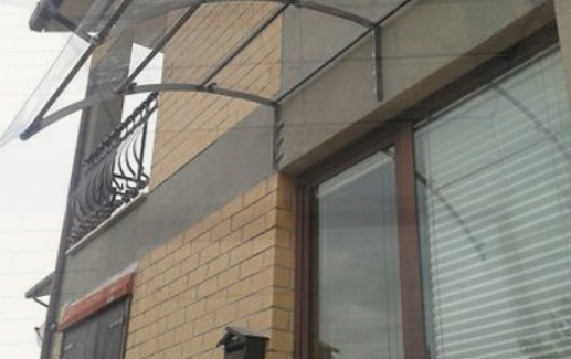 Pensilina Curva professionale - modelli standard o realizzata su misura
